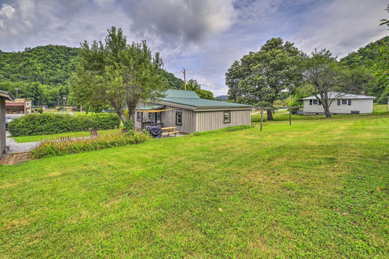 Damascus Cottage With Fire Pit - 1 Mi To Trails Luaran gambar